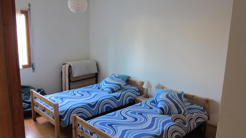Nibho Apartment إسبونسيندي الغرفة الصورة